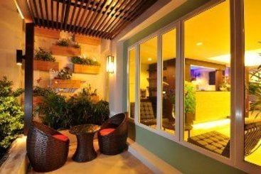 Hotel Rattana Residence