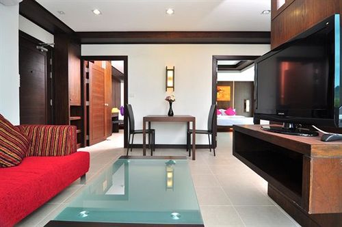 Ratana Apart Hotel @ Chalong 13