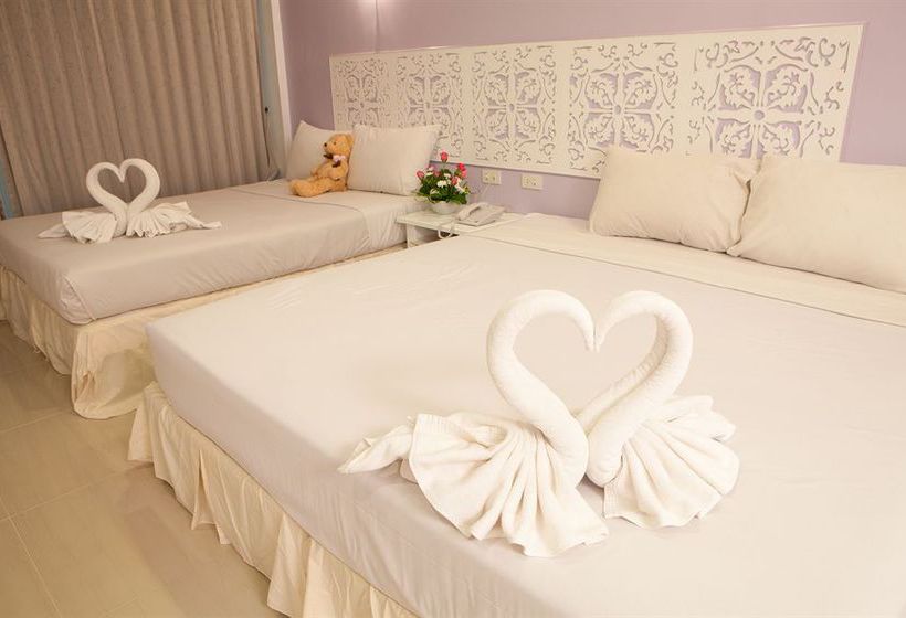 Hotel Phranang Place 18