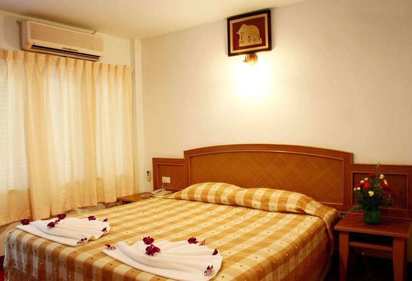 Hotel Phranang Place 4