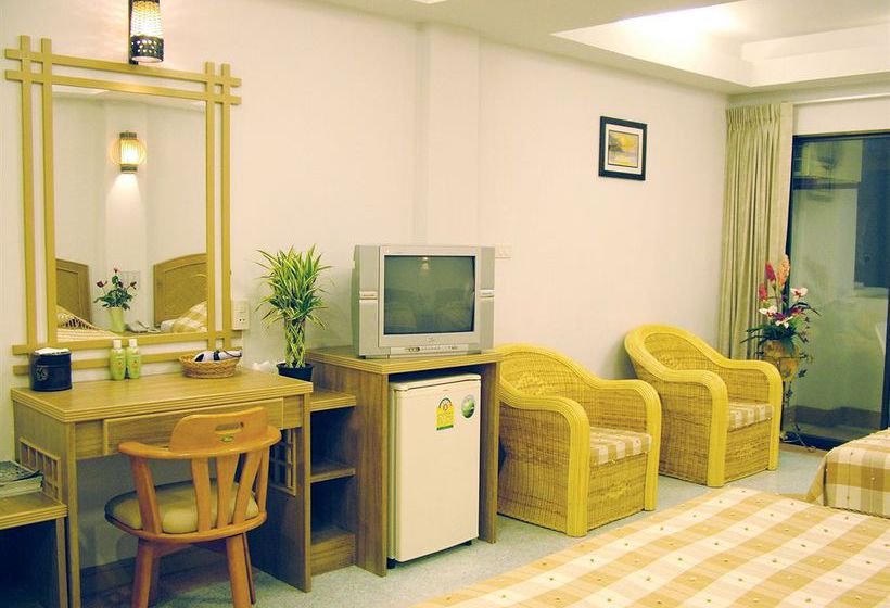 Hotel Phranang Place 5