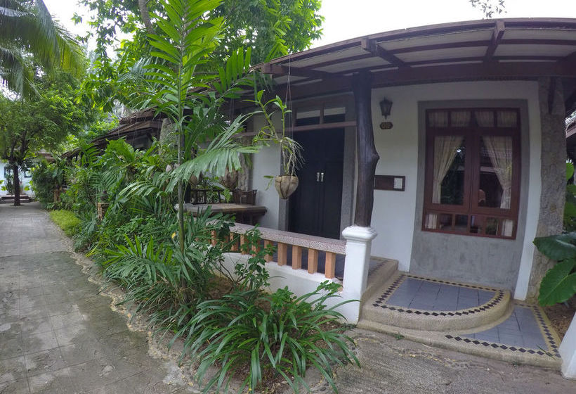 Hotel Bangtao Beach Chalet 20