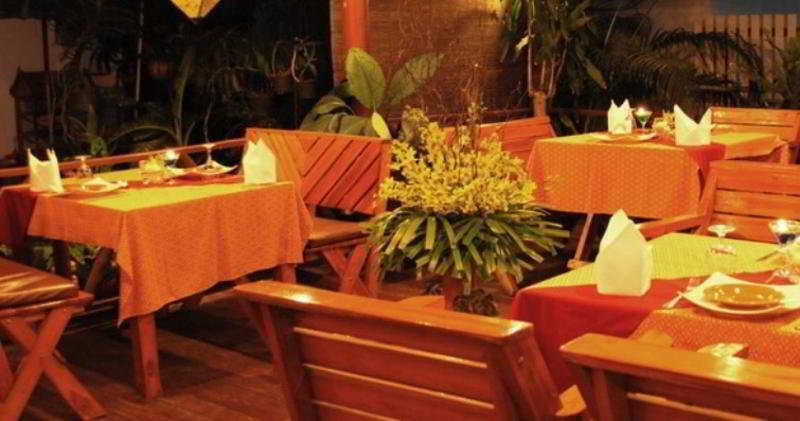 Hotel Kinnaree Resort