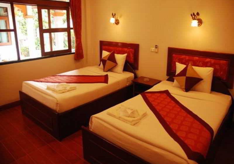 Hotel Kinnaree Resort 13