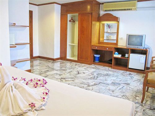 Hotel Paradise Resortel 11