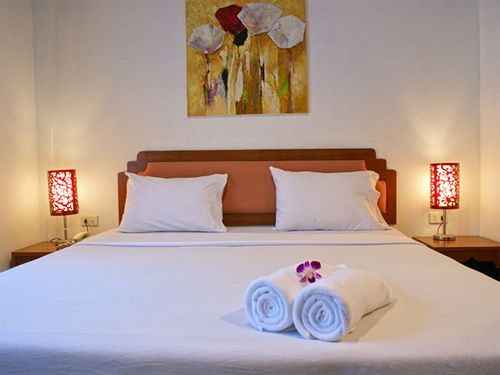 Hotel Paradise Resortel 12