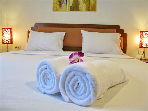 Hotel Paradise Resortel 13