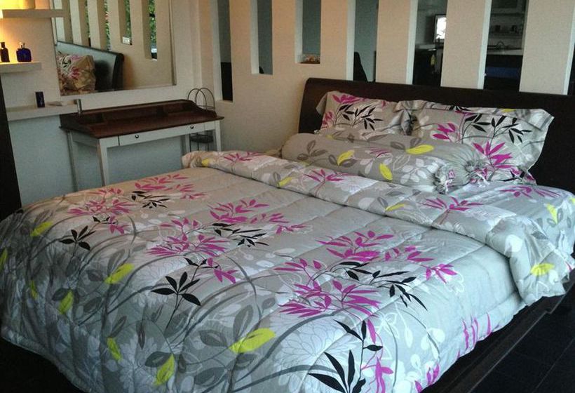 Karon Cliff Contemporary Boutique Bungalows