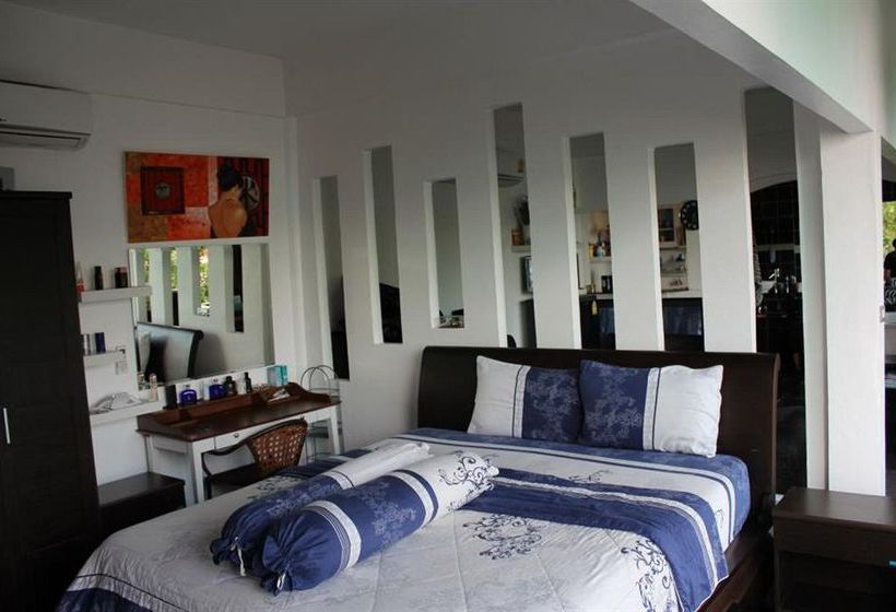 Karon Cliff Contemporary Boutique Bungalows 1