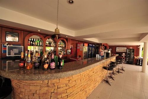 Karon Cliff Contemporary Boutique Bungalows 12