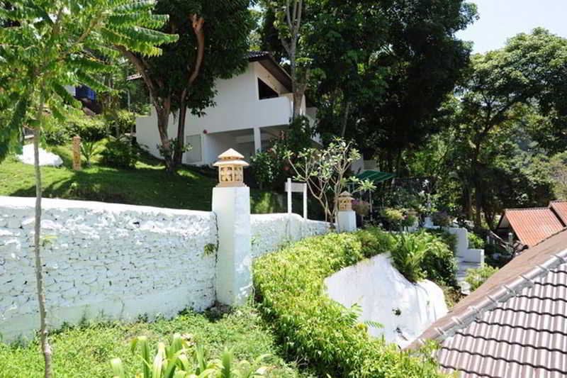 Karon Cliff Contemporary Boutique Bungalows 17