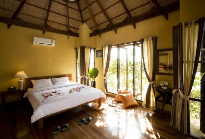 Captain Hook Resort 9