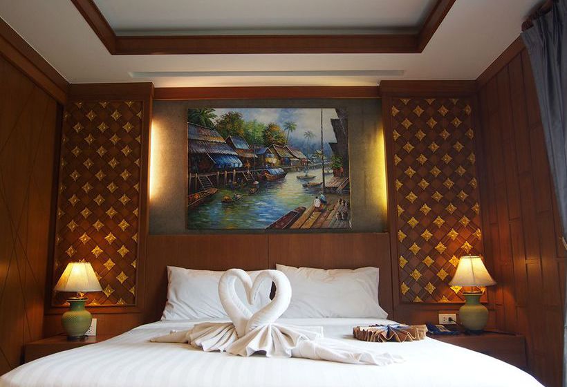 Renoir Boutique Hotel 12