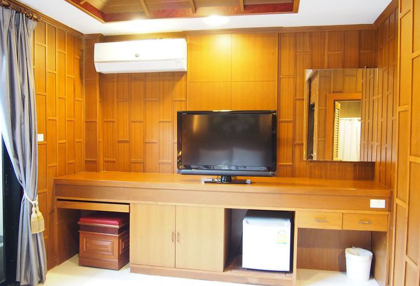 Renoir Boutique Hotel 8