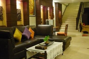 Thip Residence Boutique Hotel 10