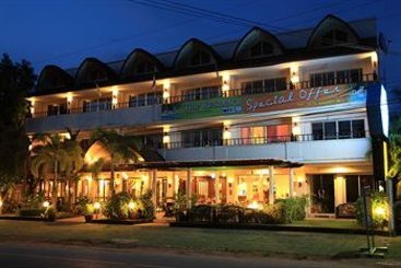 Thip Residence Boutique Hotel 4