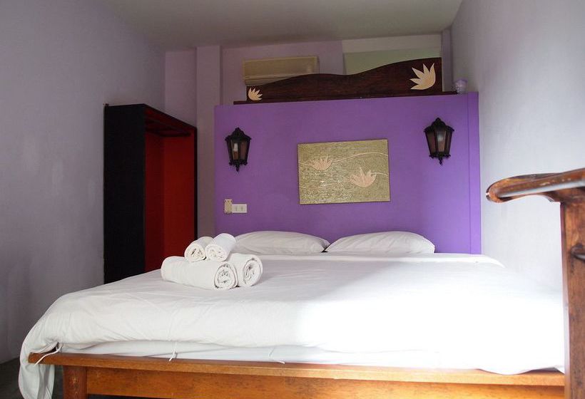 Hotel Boondaree Home Resort Phuket