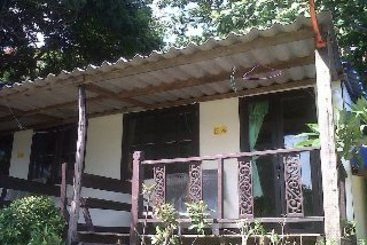 Naiharn On The Rock Resort 2