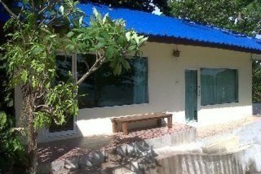 Naiharn On The Rock Resort 3