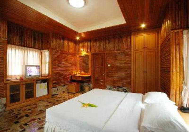 Hotel Golden Cliff Beach 2