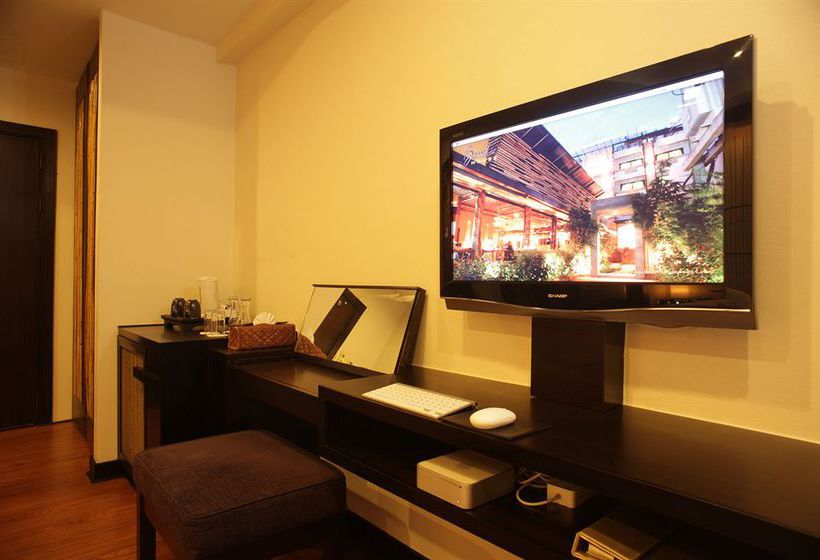 Hotel Bamboo House 16