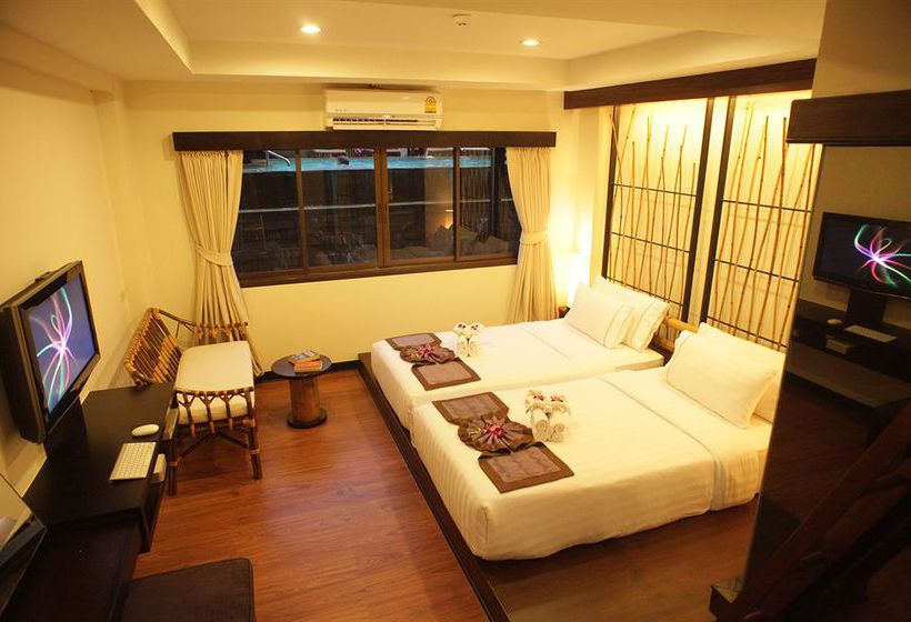 Hotel Bamboo House 4