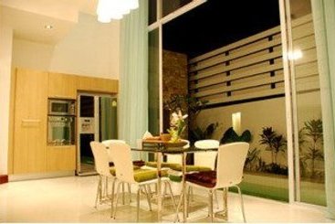 The Lantern Marina Villas Phuket 3