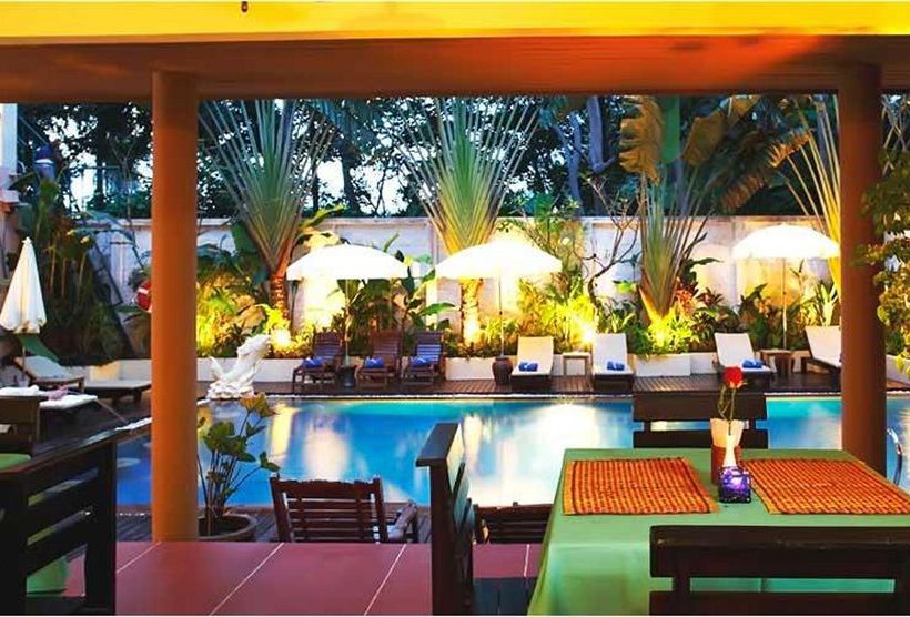 Hotel The Best House 3