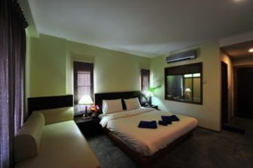 Phi Phi Arboreal Resort 11