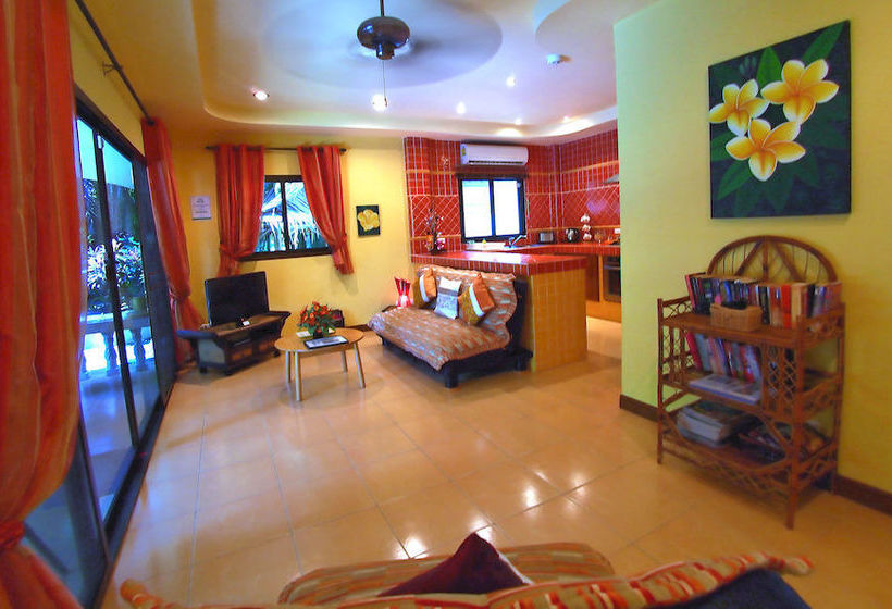 Coconut Paradise Villas 14