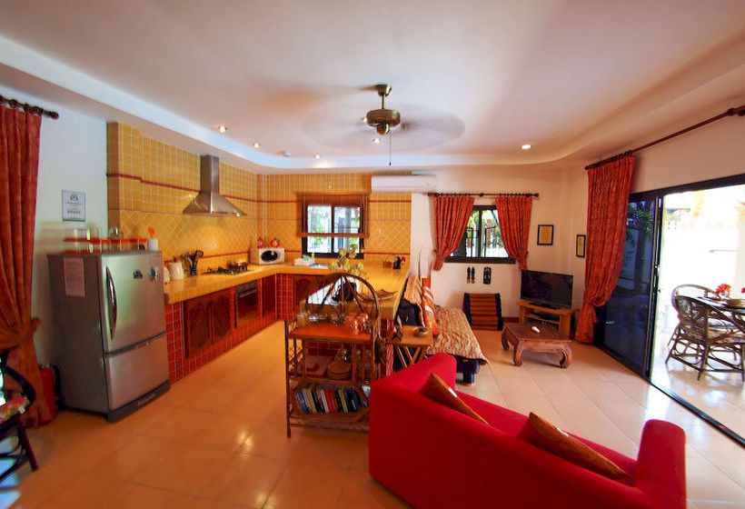 Coconut Paradise Villas 15