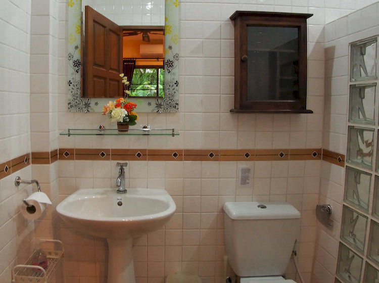 Coconut Paradise Villas 20