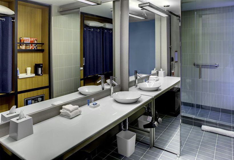 Hotel Aloft Bengaluru Whitefield 14