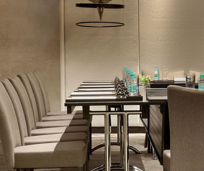 Hotel The Westin Hyderabad Mindspace 19