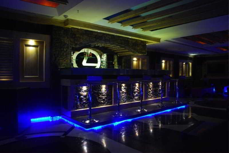 Hotel Benzz Park Tulip 5