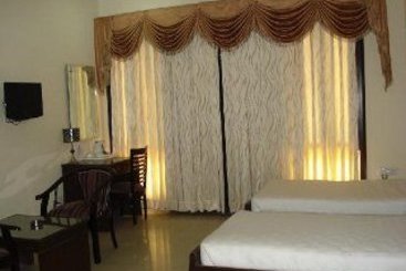 Hotel Astoria Plazza Sector 31 4