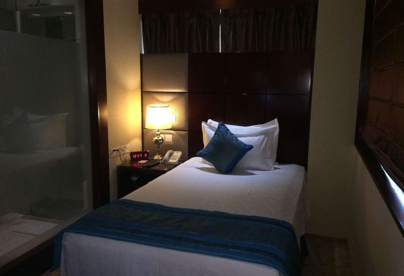 Hotel Best Western Skycity 17