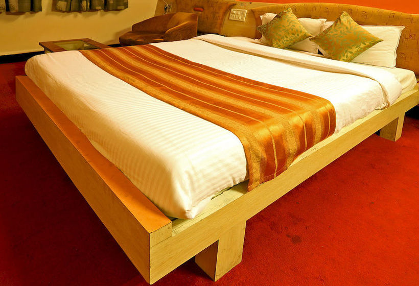 Hotel Tourist International 14