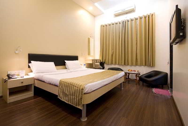 Hotel Sapna Executive 10
