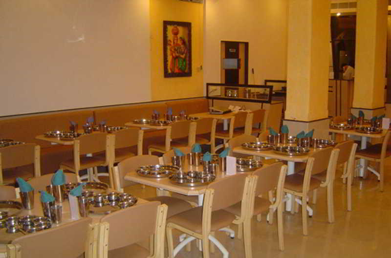 Hotel Sapna Executive 6