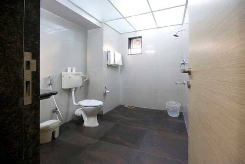 Hotel Sapna Executive 9