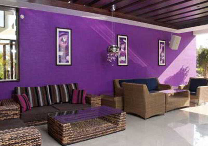 Hotel Living Room Goa 8
