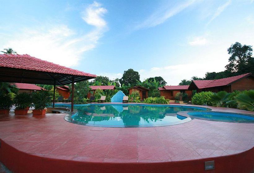The Fern Gardenia Resort 4
