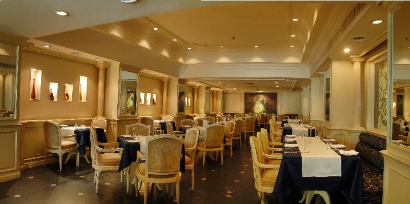 Hotel The Central Court 12