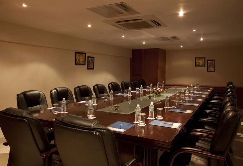 Hotel One Continent Atria 18