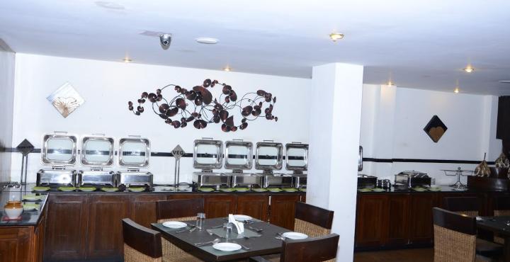 Amogh Boutique Hotel 12