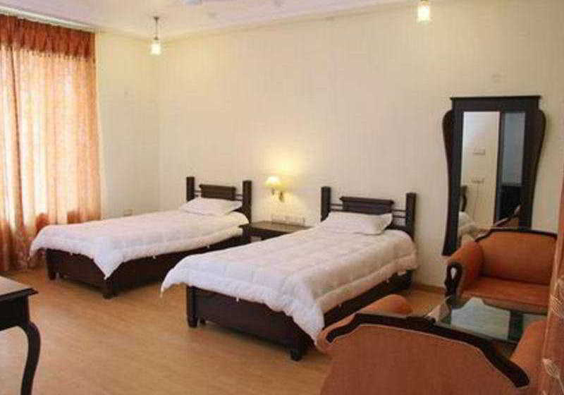 Hotel Lake Palace Nahargarh 6