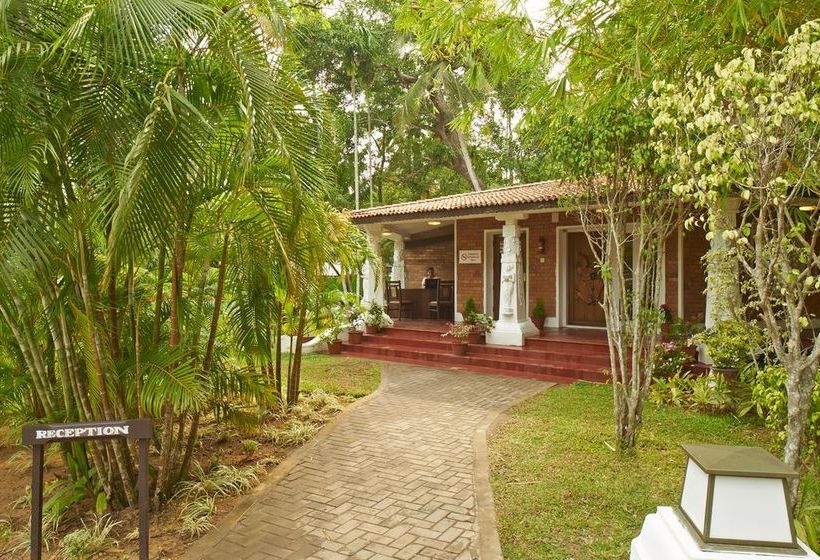 Hotel Club Mahindra Ashtamudi 18