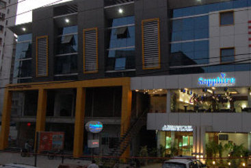 Hotel Sapphire Regency 2