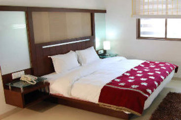 Hotel Sapphire Regency 4